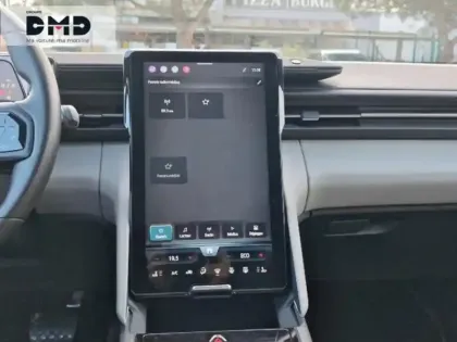 Photo 6 Ford Explorer  340ch Extended Range 79kWh Pack Premium AWD 6cv