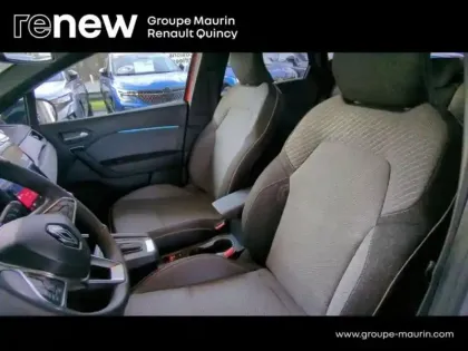 Photo 14 Renault Captur  1.6 E-Tech full hybrid 145ch Techno