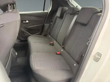 Photo 12 Peugeot 208  e- 136ch Active