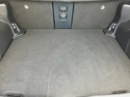 Photo 11 Toyota Yaris  Cross 116h Design MC24