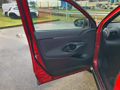 Photo 10 Toyota Yaris  Cross 116h Design MC24