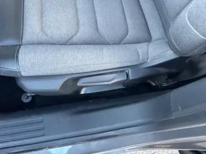 Photo 12 Citroën C4  PureTech 130ch S&S Feel Pack EAT8