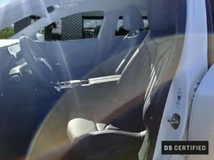 Photo 8 DS DS 4  E-TENSE 225ch Rivoli