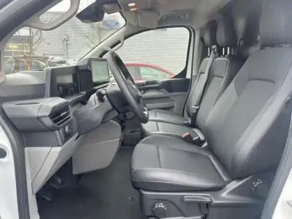 Photo 9 Ford Custom Gén. II Ph1 Trend 1