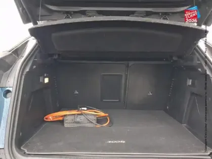 Photo 13 Peugeot 3008  HYBRID4 300ch GT Pack e-EAT8 Sieges chauf GPS Camera Carplay