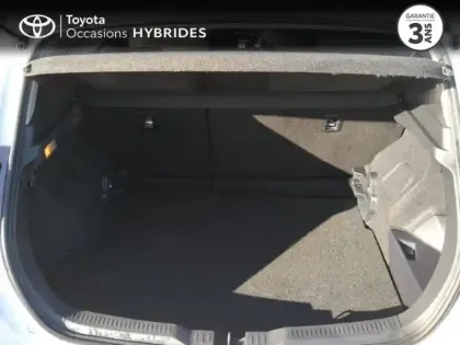 Photo 9 Toyota Auris  HSD 136h Design