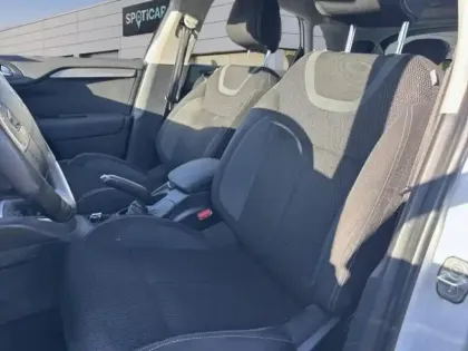 Photo 8 Citroën C4  PureTech 110ch Millenium