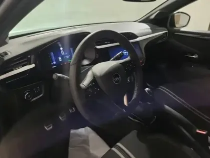 Photo 7 Opel Corsa Gén. VI Ph2 GS 5