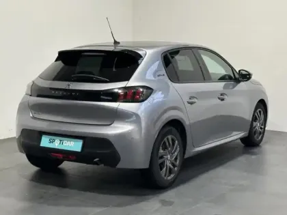 Photo 6 Peugeot 208  1.2 PureTech 100ch S&S Style 118g