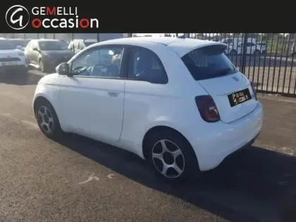 Photo 12 Fiat 500  e 118ch Passion