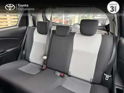 Photo 11 Toyota Yaris  110 VVT-i Dynamic 5p