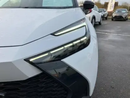 Photo 10 Toyota C-HR  1.8 Hybride 140ch Collection NG23