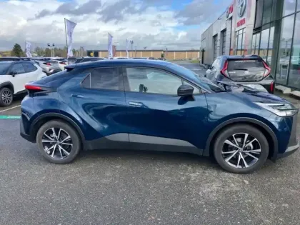 Photo 6 Toyota C-HR  1.8 Hybride 140ch Design MY25
