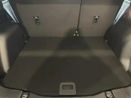 Photo 12 Ford Kuga  2.5 Duratec 180ch Hybrid FlexiFuel Sound Edition Powershift