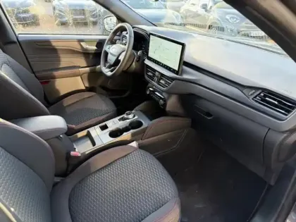 Photo 10 Ford Kuga  2.5 Duratec 180ch Hybrid FlexiFuel Active X Powershift