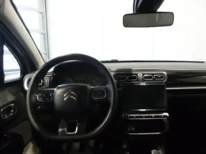 Photo 12 Citroën C3  1.2 PureTech 83ch S&S Shine