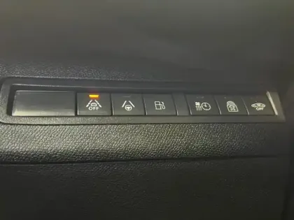 Photo 13 Peugeot 3008  HYBRID 225ch GT e-EAT8