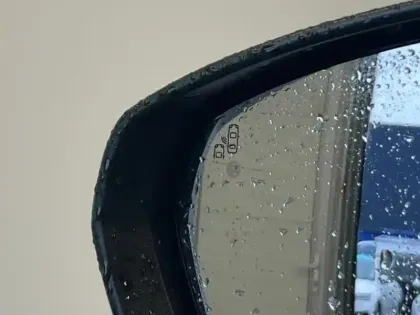 Photo 5 Peugeot 3008  HYBRID 225ch GT e-EAT8