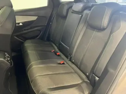 Photo 9 Peugeot 3008  HYBRID 225ch GT e-EAT8