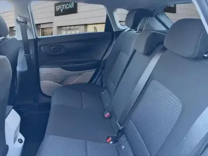 Photo 10 Hyundai I20  1.0 T-GDi 100ch Hybrid Creative DCT-7