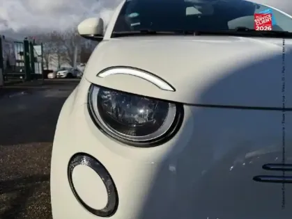 Photo 12 Fiat 500  e 118ch Icône GPS Camera