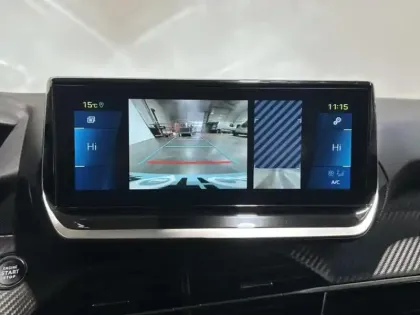 Photo 11 Peugeot 208  e- 136ch Allure Pack