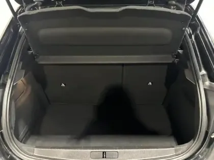 Photo 5 Peugeot 208  e- 136ch Allure Pack