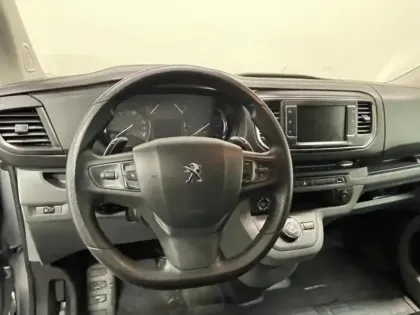 Photo 9 Peugeot Expert  Fg M 2.0 BlueHDi 145ch S&S Pack Asphalt EAT8