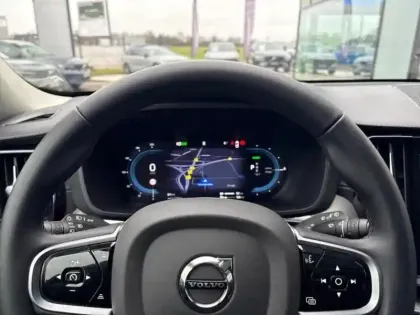 Photo 7 Volvo Xc60  T6 Hybride Rechargeable 253 + 145ch Ultra Style Chrome Geartronic 8 AWD