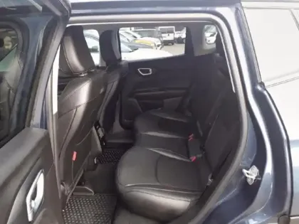 Photo 9 Jeep Compass  1.3 Turbo T4 240ch PHEV 4xe Trailhawk AT6 eAWD