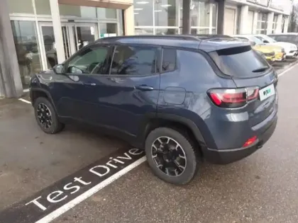 Photo 6 Jeep Compass  1.3 Turbo T4 240ch PHEV 4xe Trailhawk AT6 eAWD