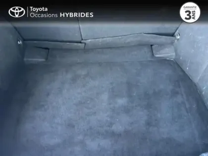 Photo 9 Toyota C-HR  122h Graphic 2WD E-CVT