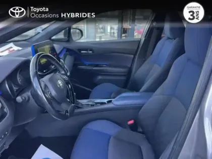 Photo 10 Toyota C-HR  122h Graphic 2WD E-CVT