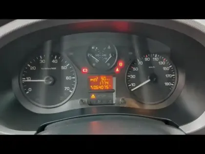 Photo 13 Peugeot Partner  120 L1 1.6 BlueHDi 120 S&S Pack Clim Nav