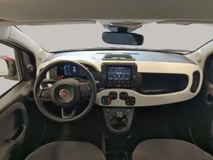 Photo 7 Fiat Panda  Pandina 1.0 65ch BSG S&S Hybrid Cross