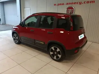 Photo 6 Fiat Panda  Pandina 1.0 65ch BSG S&S Hybrid Cross