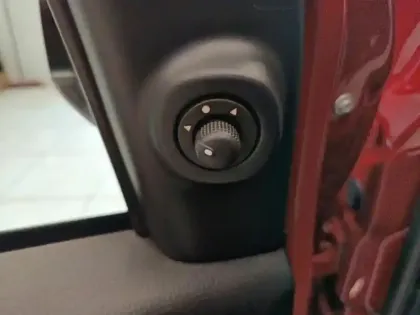 Photo 11 Fiat Panda  Pandina 1.0 65ch BSG S&S Hybrid Cross