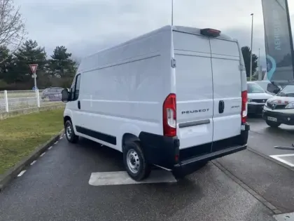 Photo 5 Peugeot Boxer  Fg L2H2 3.5 140ch S&S Pack Premium Connect