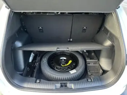 Photo 9 Ford Kuga  2.5 Duratec 180ch Hybrid FlexiFuel Titanium Business Powershift