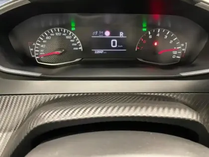 Photo 13 Peugeot 208  1.2 PureTech 100ch S&S Style EAT8