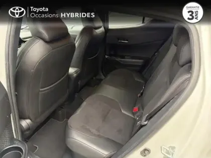 Photo 6 Toyota C-HR  122h Collection 2WD E-CVT RC18