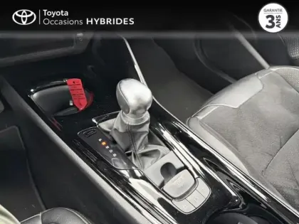 Photo 11 Toyota C-HR  122h Collection 2WD E-CVT RC18