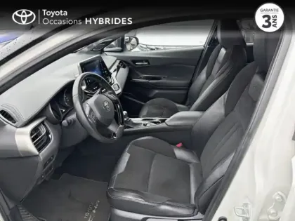 Photo 25 Toyota C-HR  122h Collection 2WD E-CVT RC18