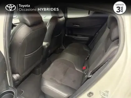 Photo 26 Toyota C-HR  122h Collection 2WD E-CVT RC18