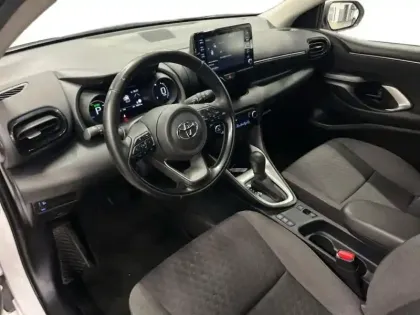 Photo 8 Toyota Yaris  116h Design 5p MY22