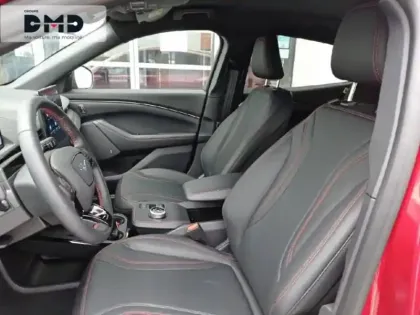 Photo 8 Ford Mustang  Mach-E 294ch Extended Range 91kWh Premium Propulsion