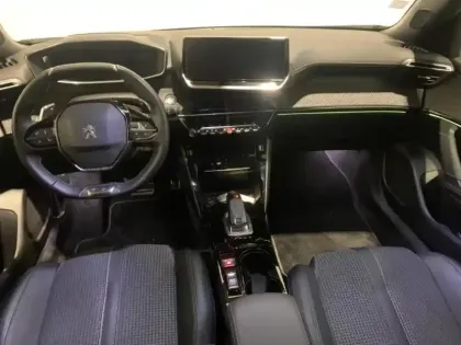 Photo 8 Peugeot 2008  1.2 130 GT EAT8 i-cockpit GPS Camera Full led