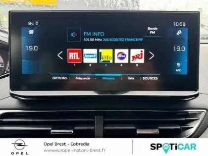 Photo 10 Peugeot 3008  1.5 BlueHDi 130ch S&S GT EAT8