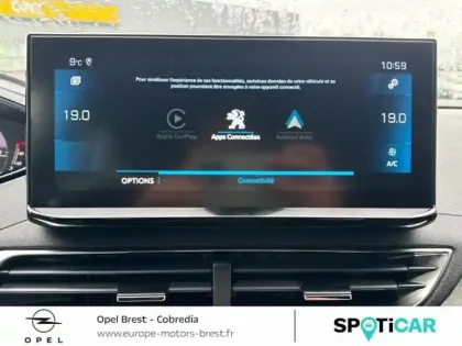 Photo 12 Peugeot 3008  1.5 BlueHDi 130ch S&S GT EAT8