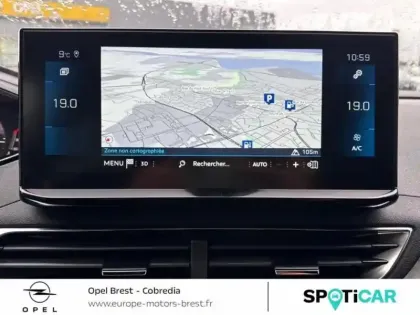 Photo 11 Peugeot 3008  1.5 BlueHDi 130ch S&S GT EAT8